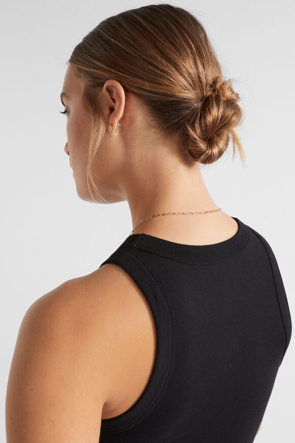 Core Fitted Tank  Black  hi-res