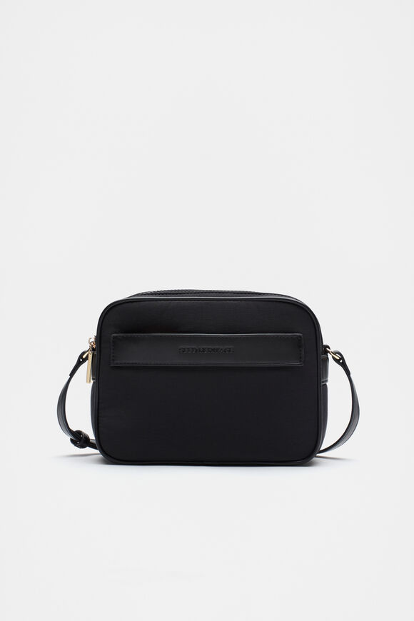 Seed Essential Camera Bag  Black  hi-res
