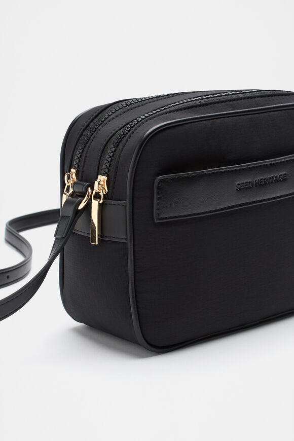 Seed Essential Camera Bag  Black  hi-res