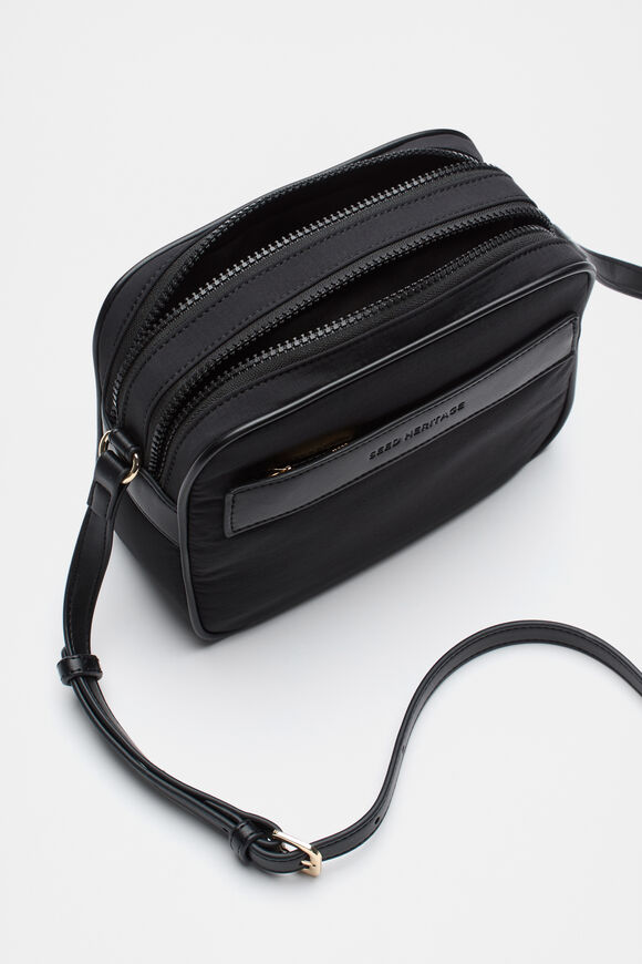 Seed Essential Camera Bag  Black  hi-res