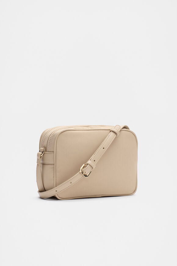 Seed Essential Camera Bag  Nougat  hi-res