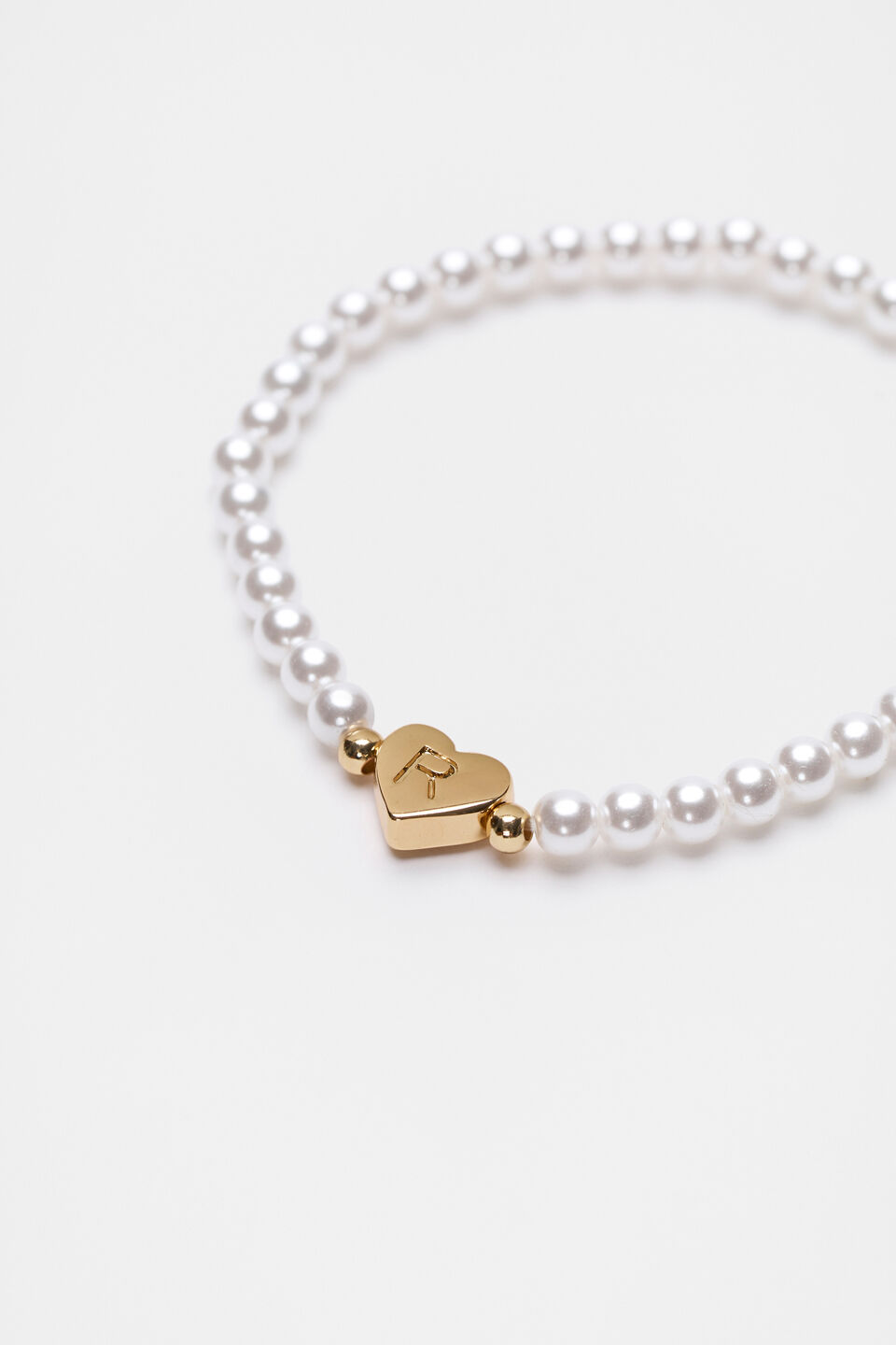 Initial Pearl Bracelet  R