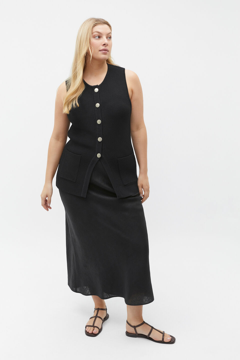 Crepe Rib Button Down Vest  Black