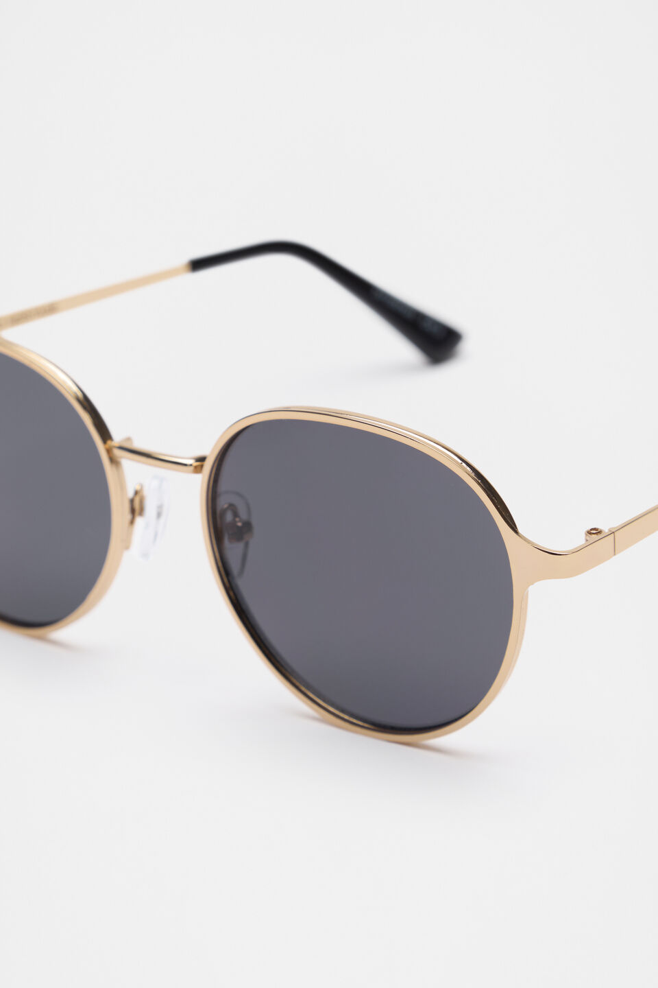 Becca Round Metal Sunglasses  Gold