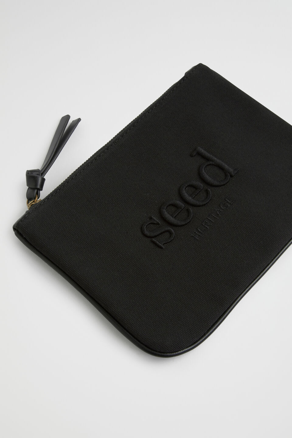 Seed Pouch  True Black