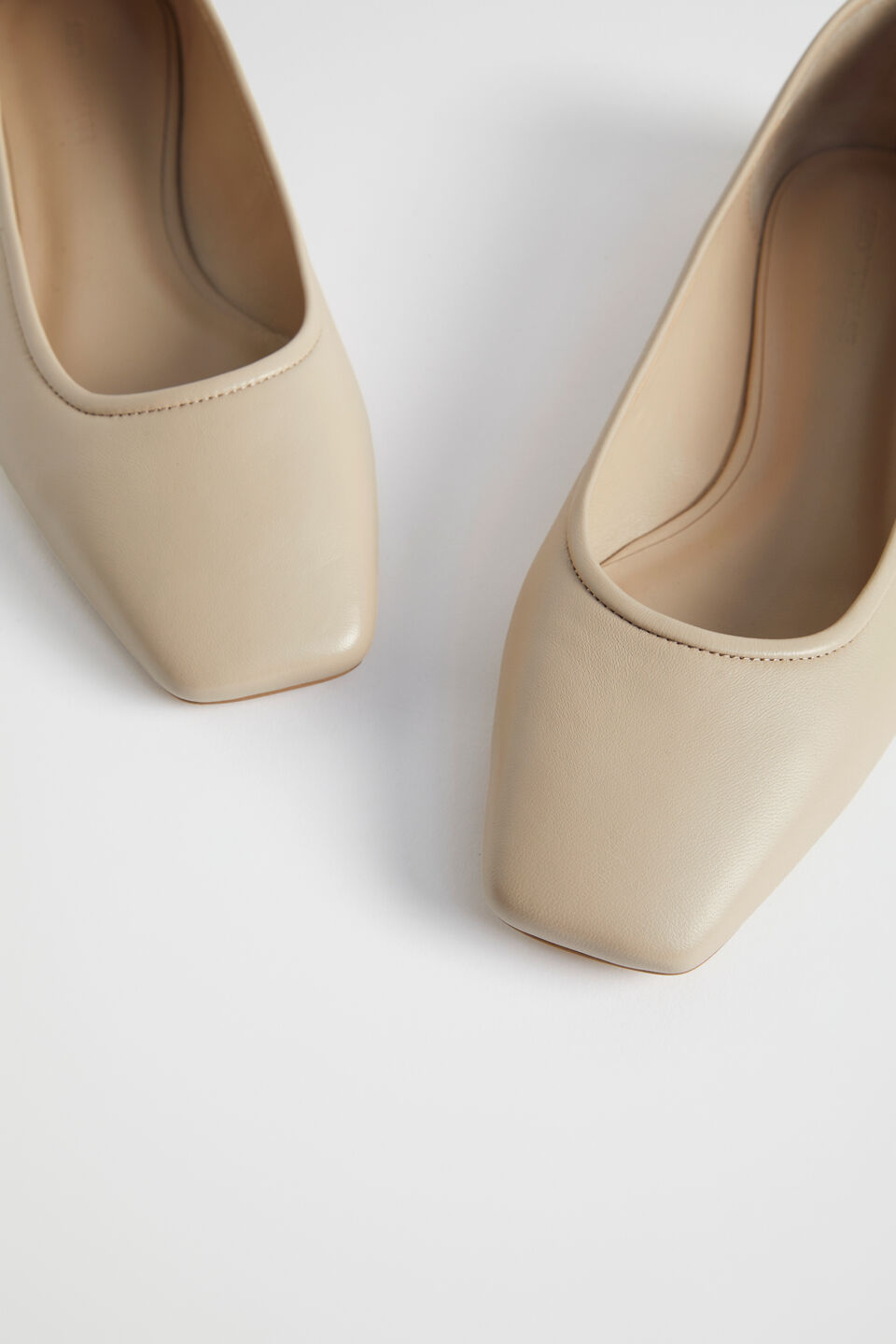 Michaela Chain Ballet Flat  Vanilla
