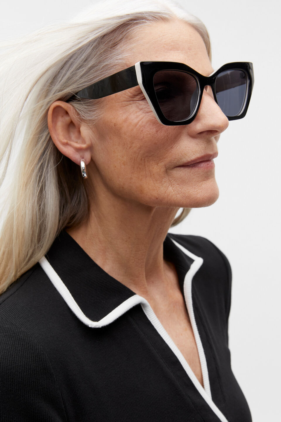 Audrey Sunglasses  Black White