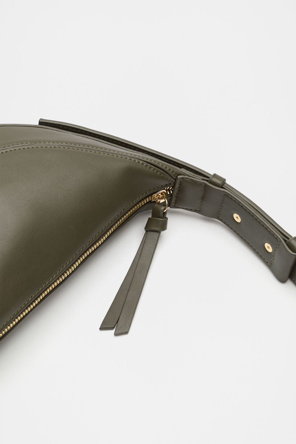 Relaxed Crossbody Bag  Olive Leaf