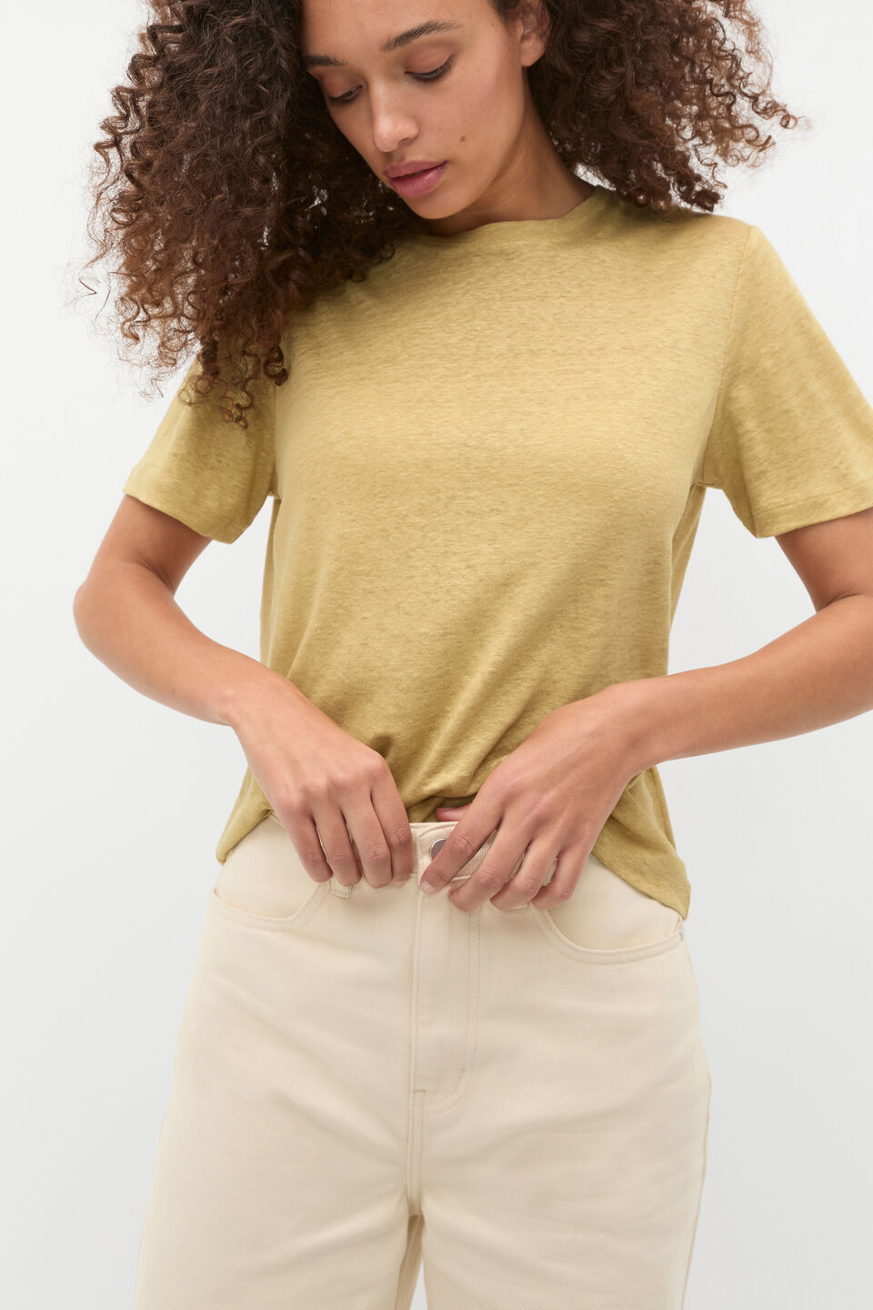 Linen Neat Tee  Honey
