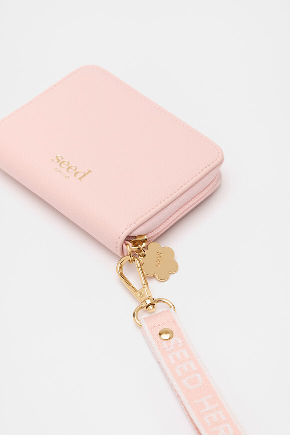 Initial Wallet  A  hi-res