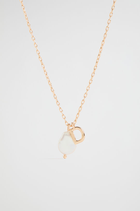 Pearl Alphabet Necklace  D  hi-res
