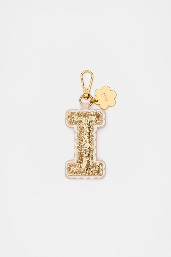 Initial Keyring  I  hi-res