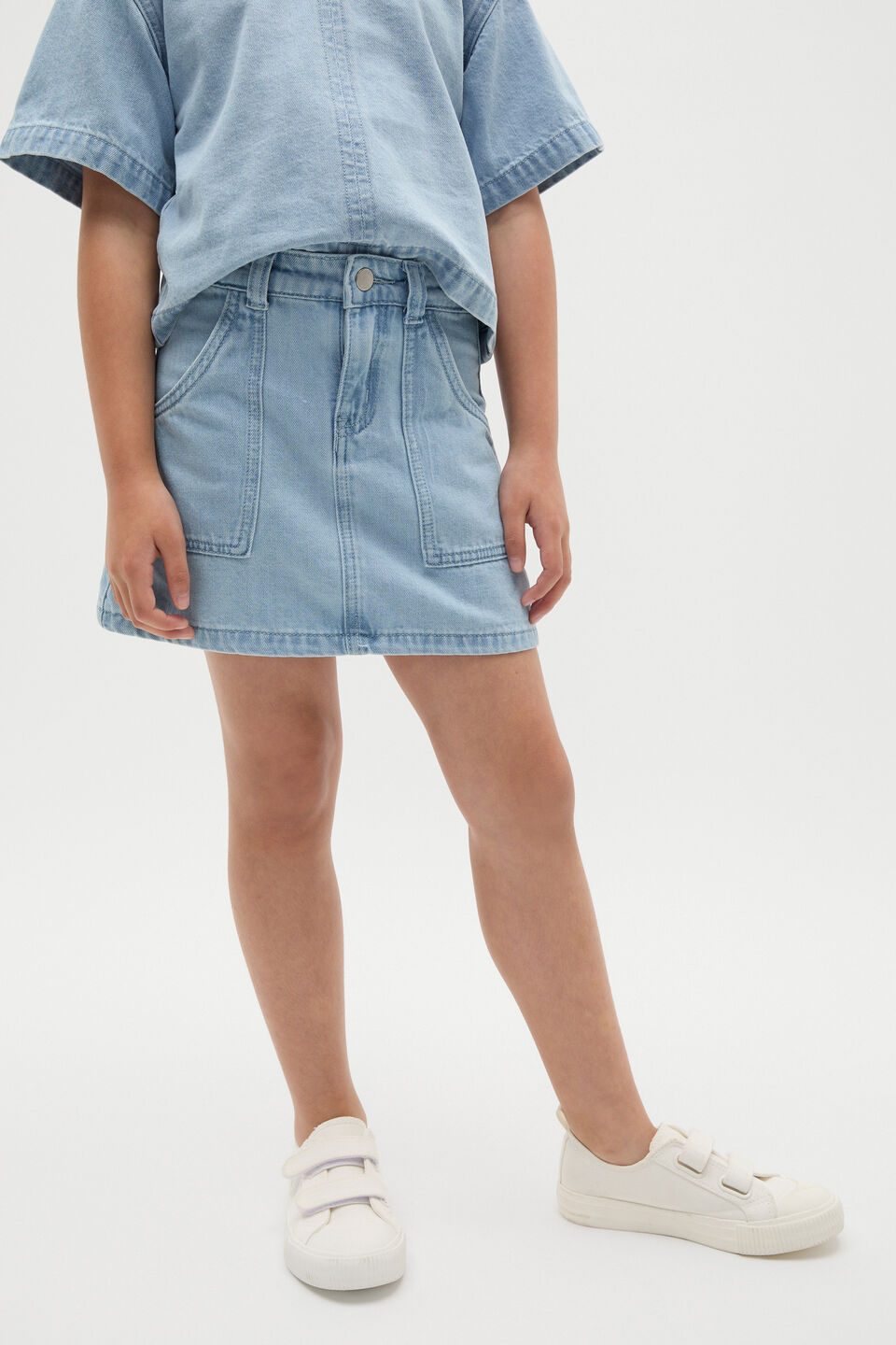 Pocket Denim Skirt  Light Wash