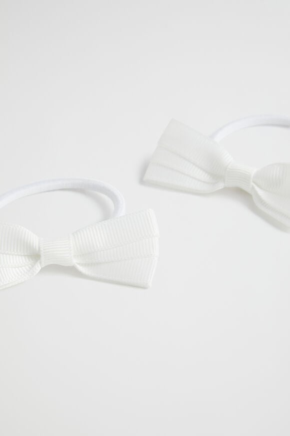Grosgrain Bow Elastic Pack  White Grosgrain Bow Elastic Pack  White  hi-res
