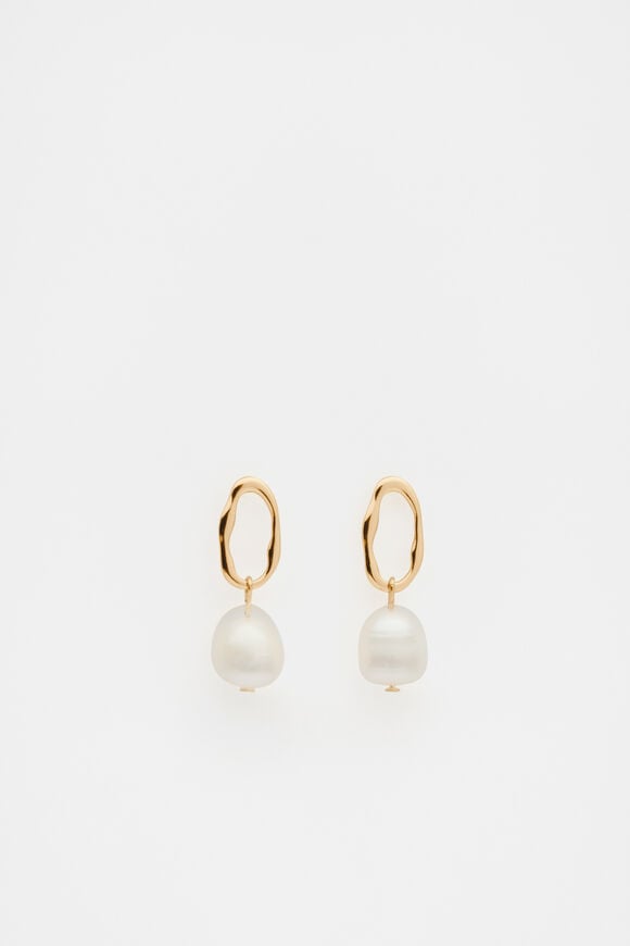 Pearly Oval Earring  Gold Pearly Oval Earring  Gold  hi-res