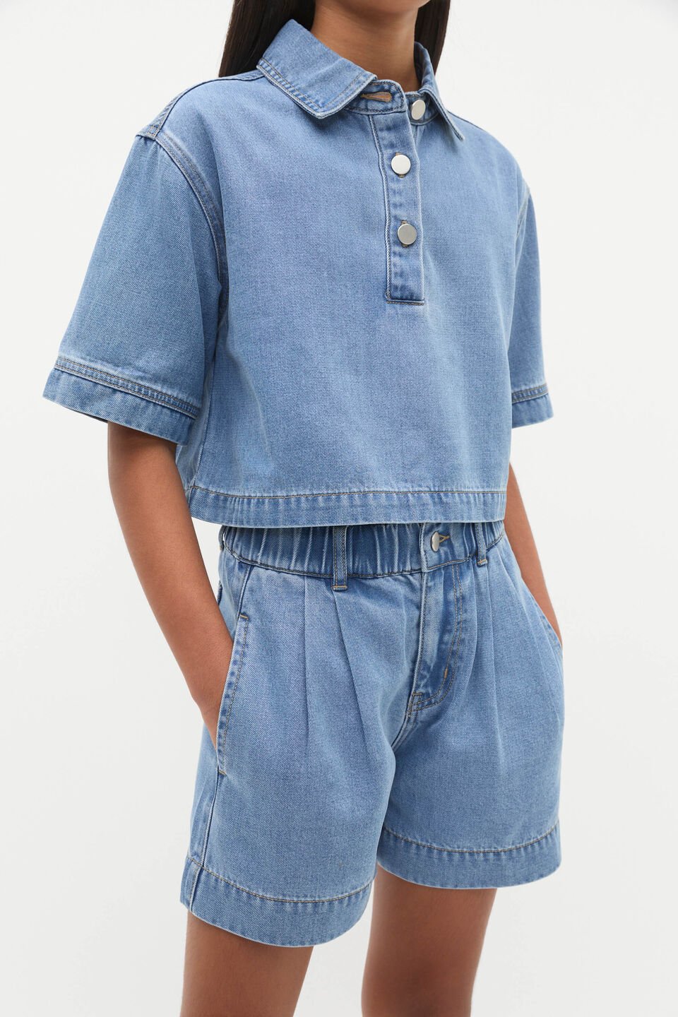 Pleat Denim Short  Mid Wash