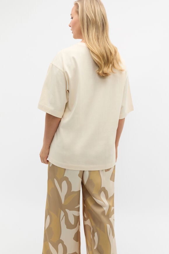 Oversized Longline Tee  Tofu Oversized Longline Tee  Tofu  hi-res