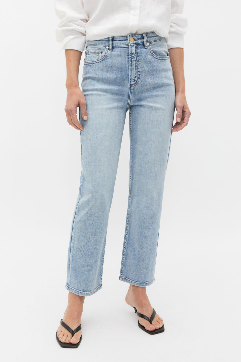 Core Straight Leg Stretch Jean  Mid Blue Wash