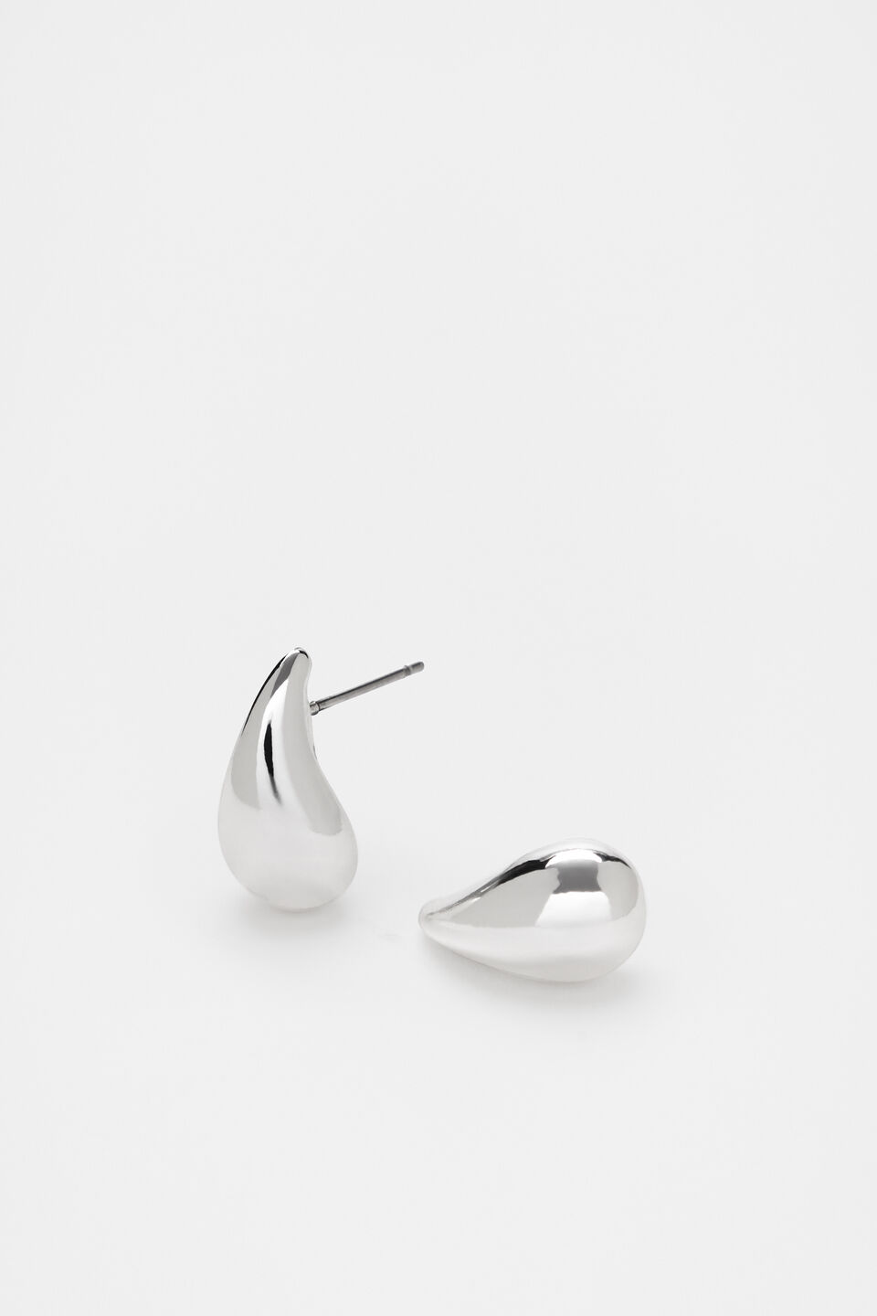 Mini Curved Stud  Silver