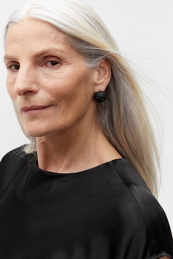 Sparkle Dome Stud  Black  hi-res