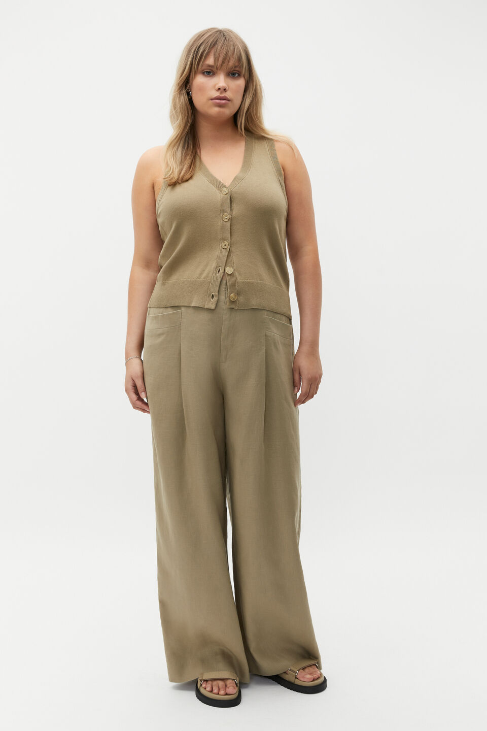 Linen High Rise Pleat Pant  Rosemary