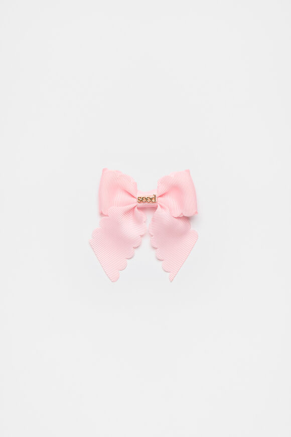 Heritage Scallop Bow Duck Clip  Rose Petal  hi-res