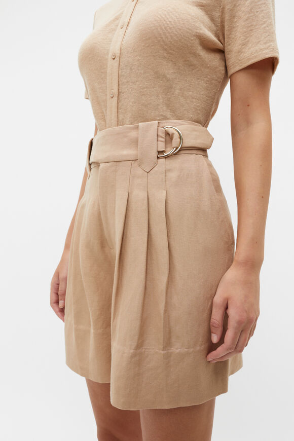 D Ring Mid Length Short  Nougat  hi-res