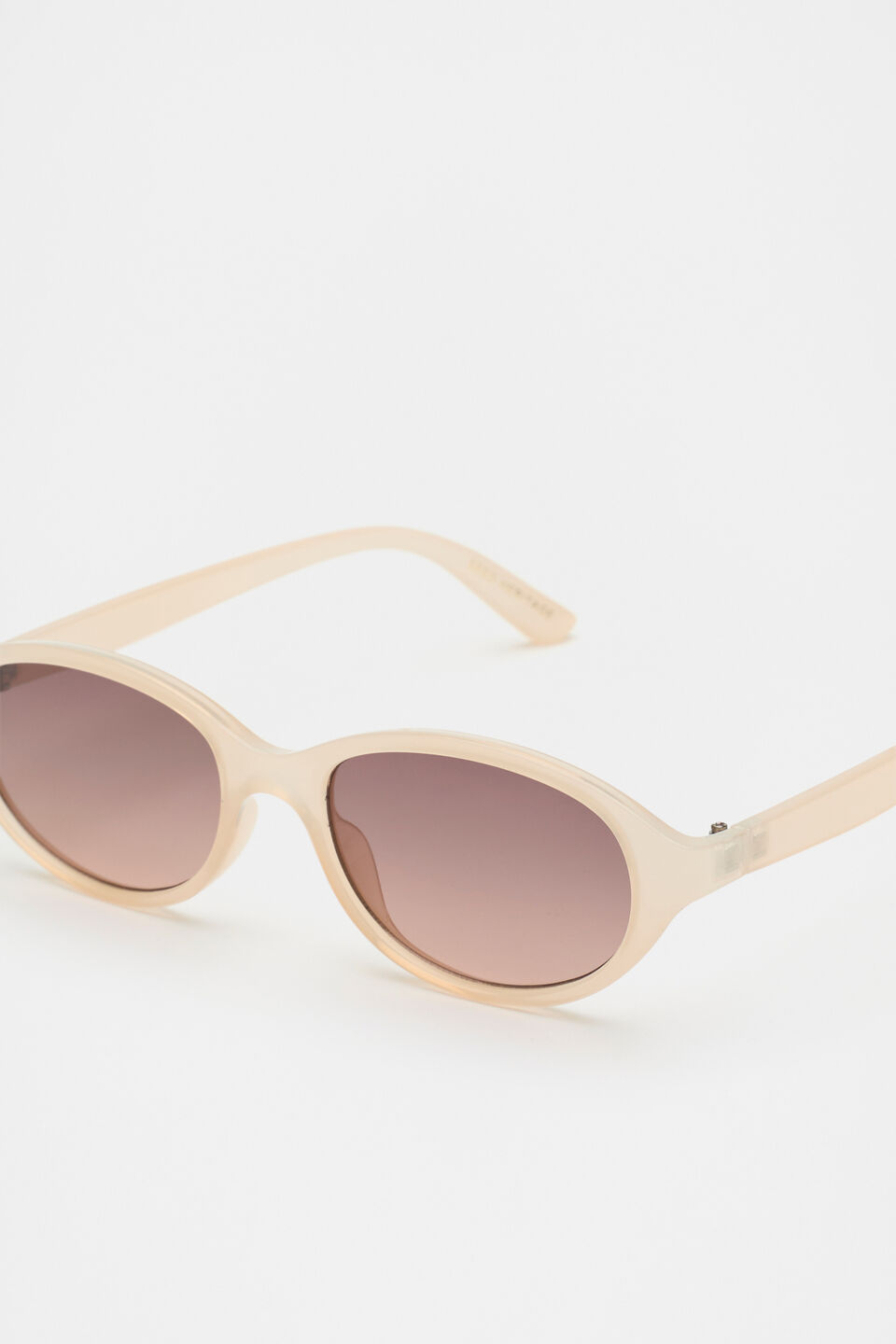 Pippa Round Sunglasses  Tofu