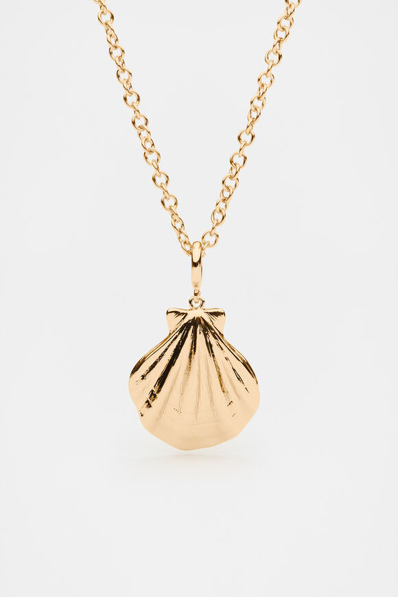 Shell Charm Pendant Necklace  Gold  hi-res