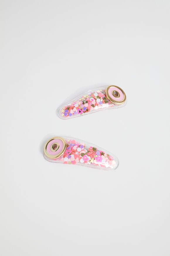 Initial Confetti Snaps  O  hi-res