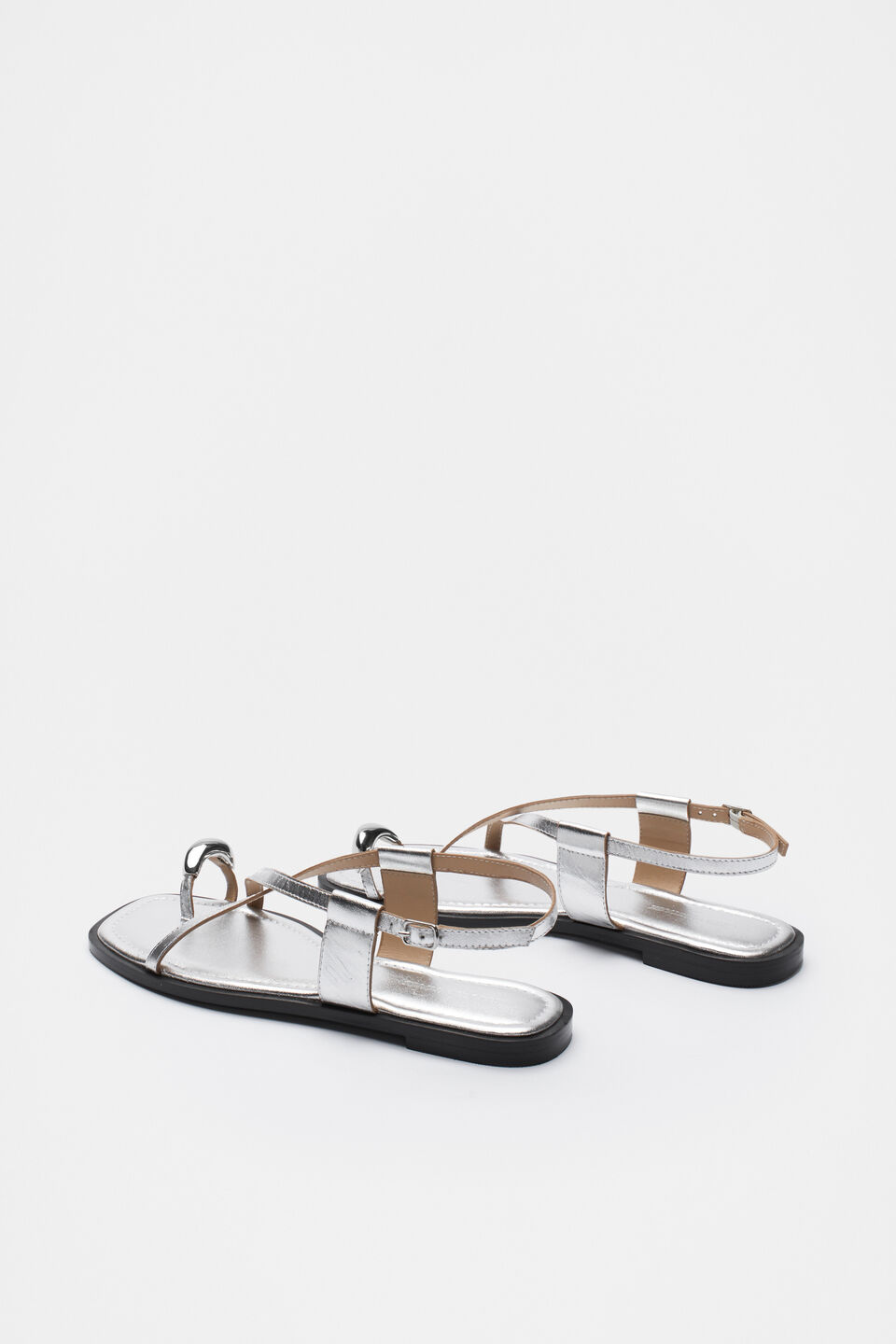 Lucia Toe Ring Sandal  Silver