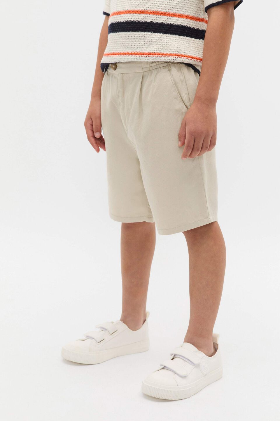 Slant Pocket Short  Cool Stone