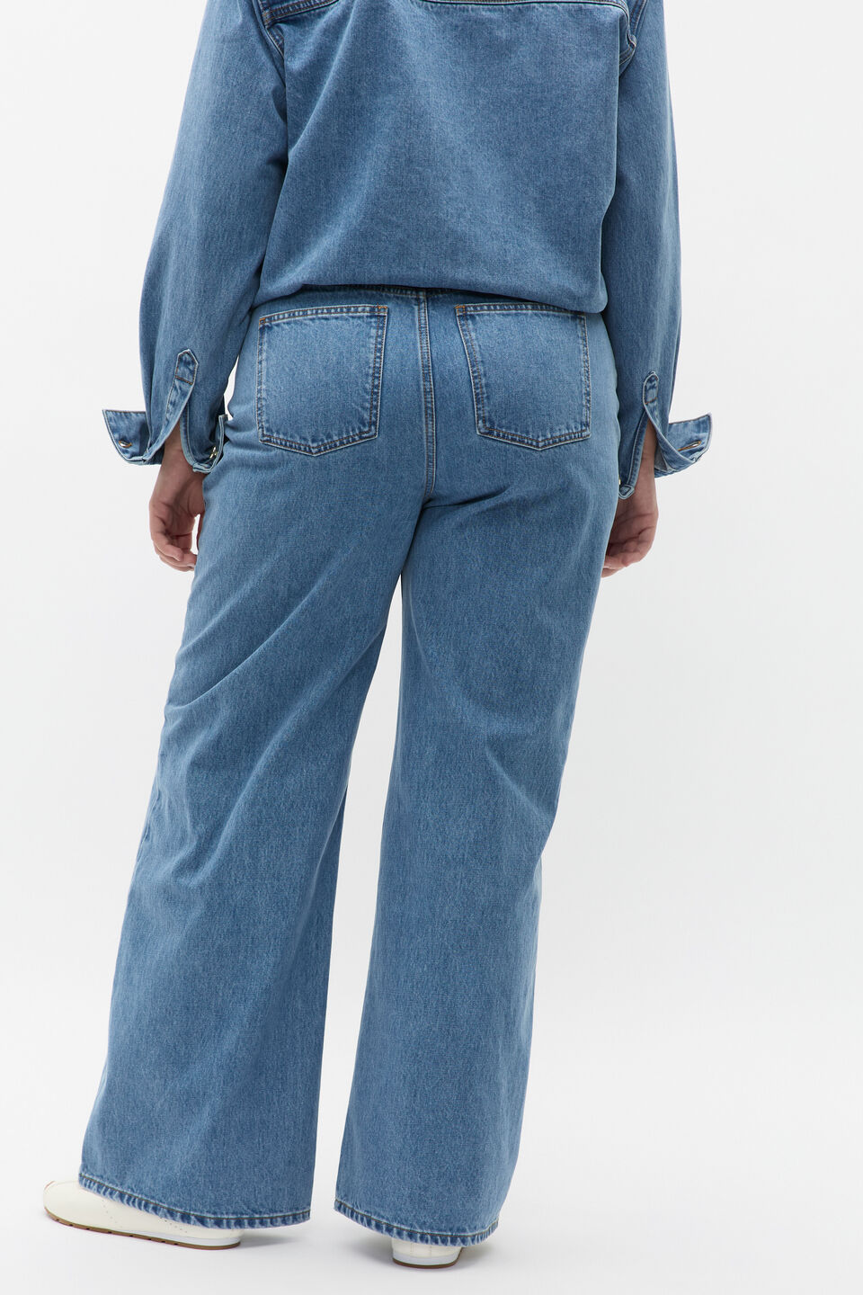 Denim Side Panel Jean  Ice Blue Wash