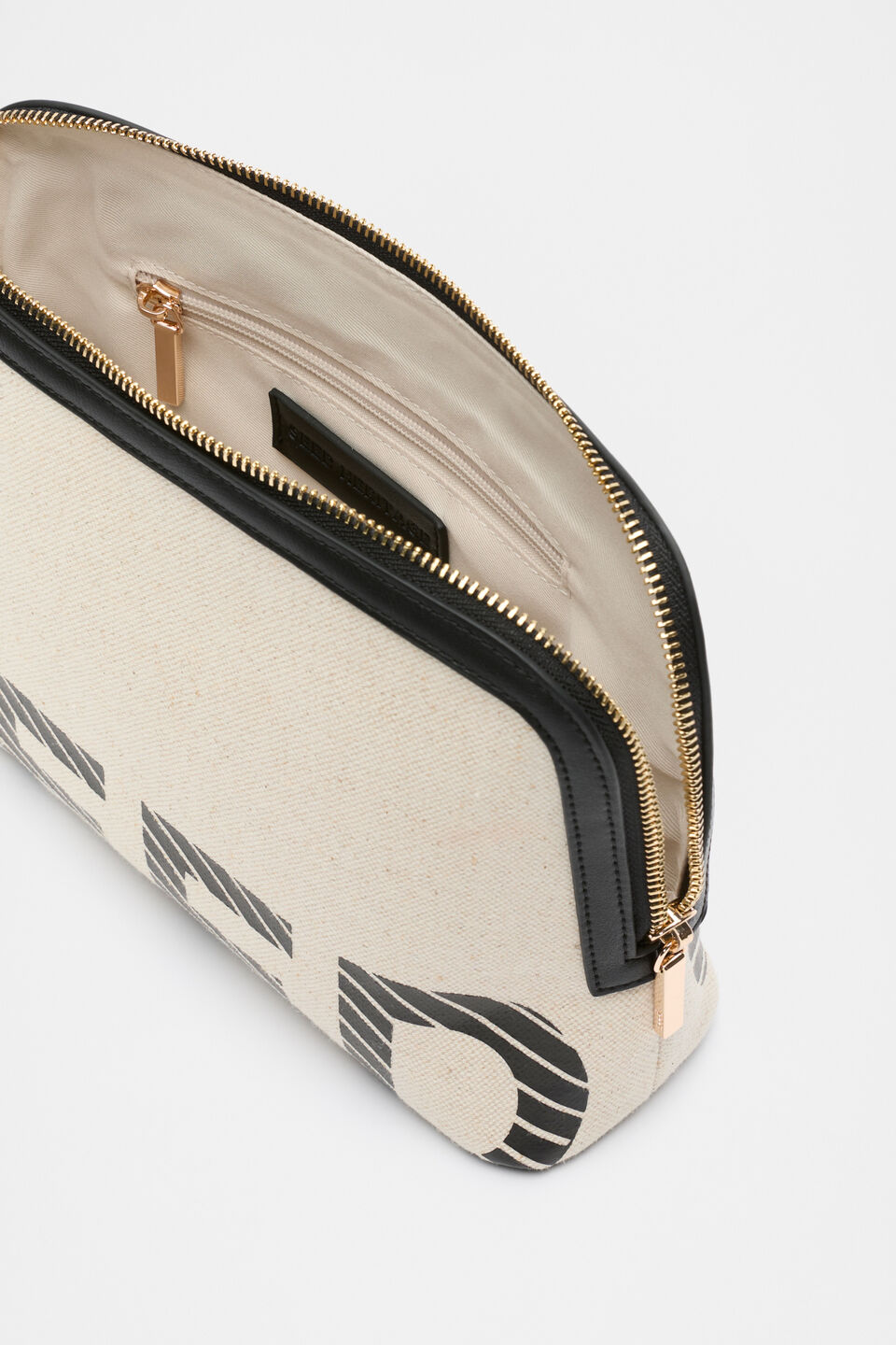 Cropped Logo Pouch  Black