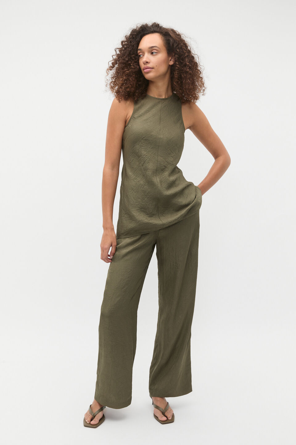 Textured Satin Gathered Pant  Olive Leaf