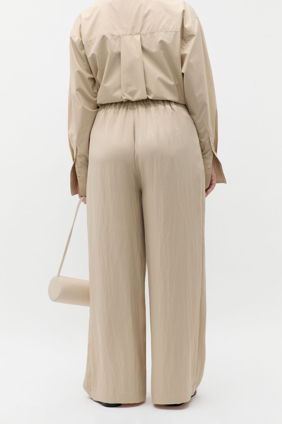 Relaxed High Waist Pant  Latte