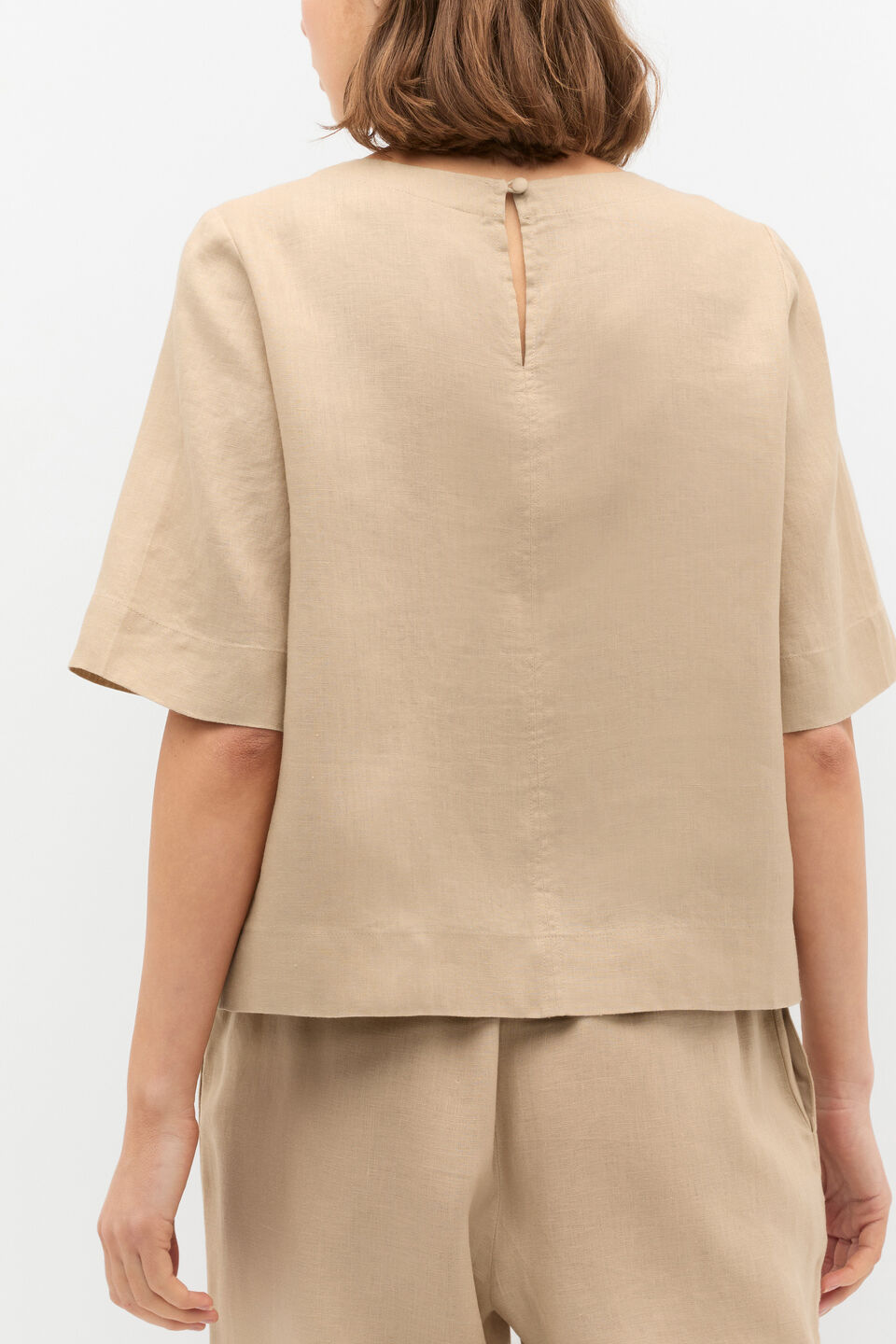 Core Linen Tee  Iced Latte