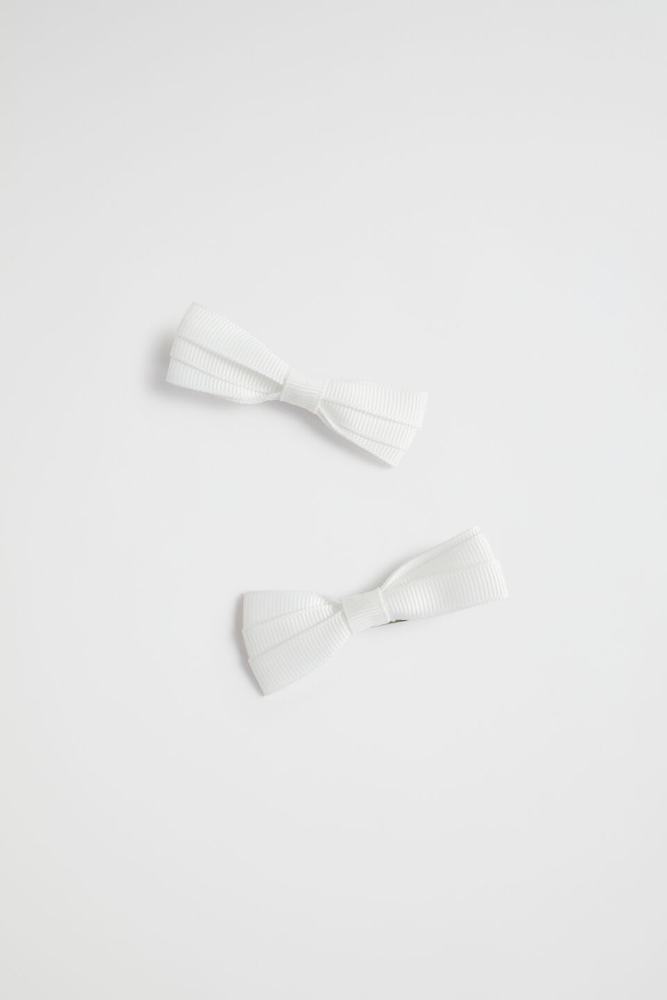 Grosgrain Bow Duck Clip  White