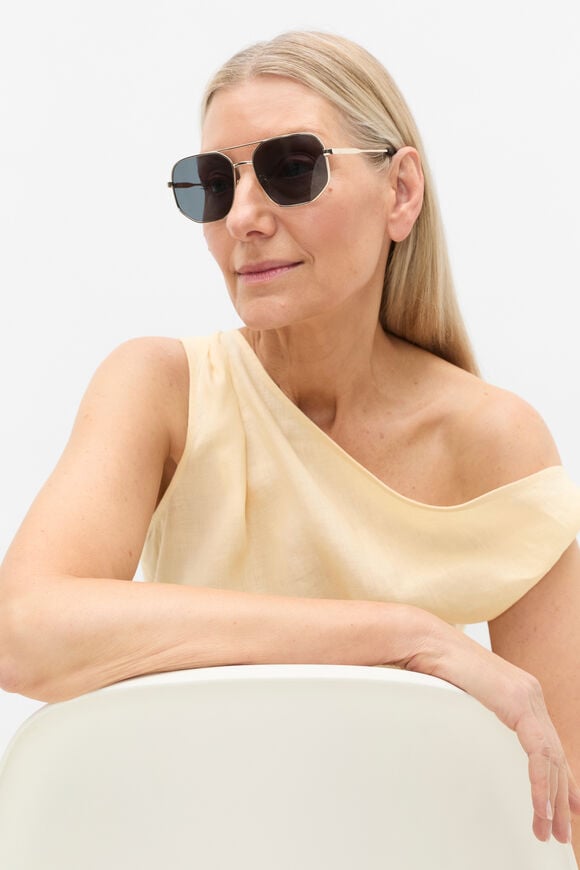 Lila Aviator Sunglasses  Gold  hi-res