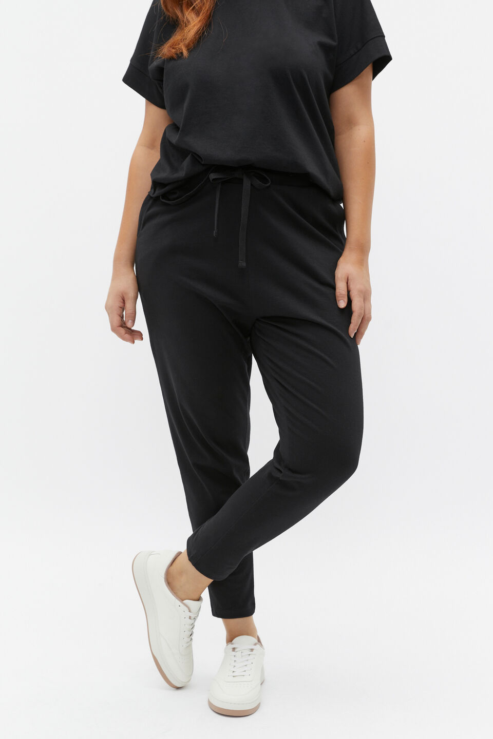 Core Heritage Jersey Trackpant  Black