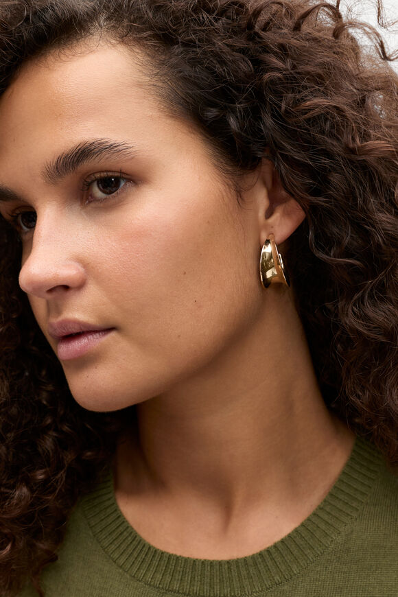 Inverted Hoop  Gold  hi-res