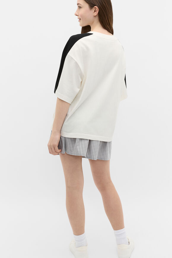 Relaxed Tee  Classic Cream  hi-res