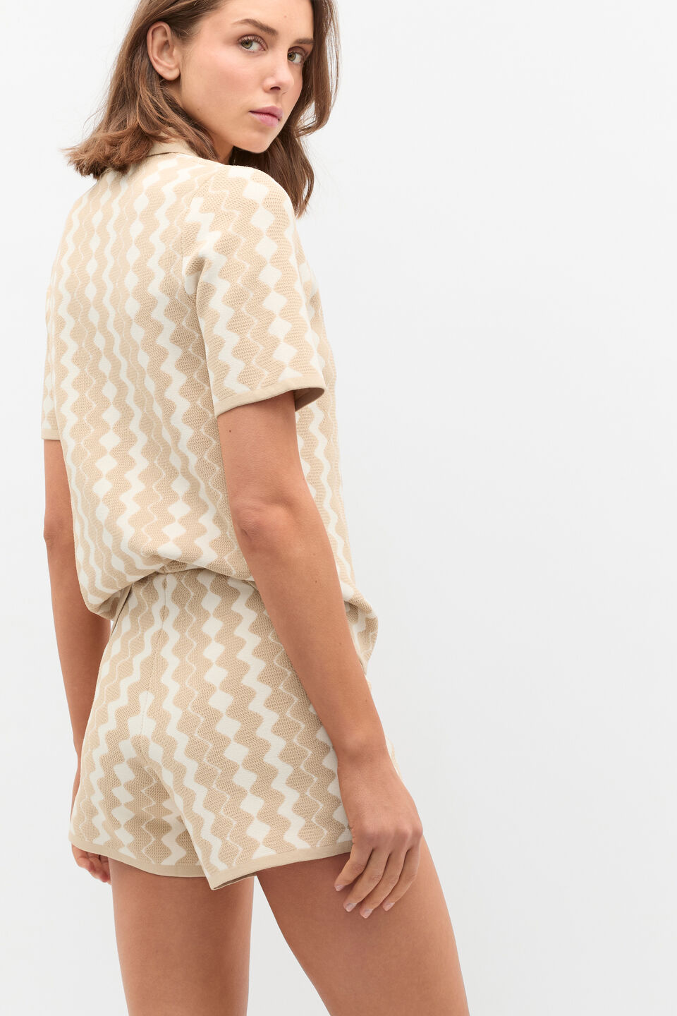 Jacquard Knit Short  Ecru