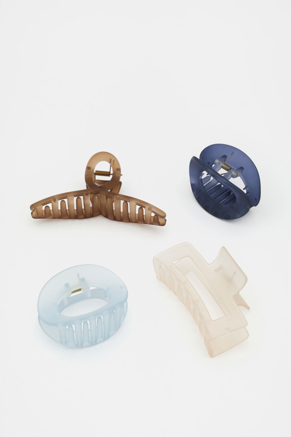 Curved Hair Claw Pack  Pinecone