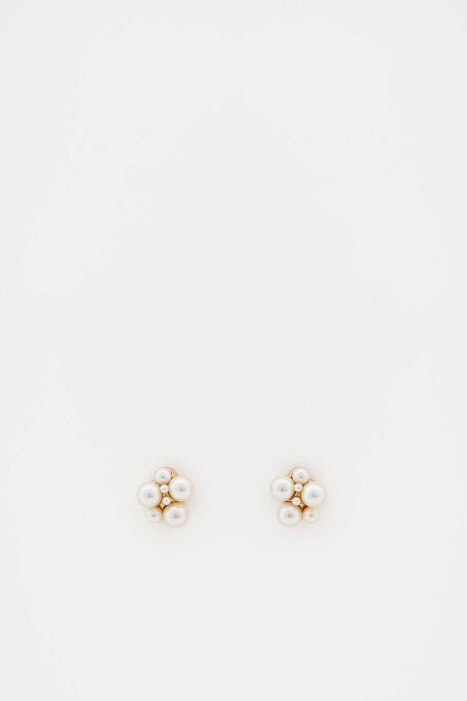 Pearl Cluster Stud  Gold
