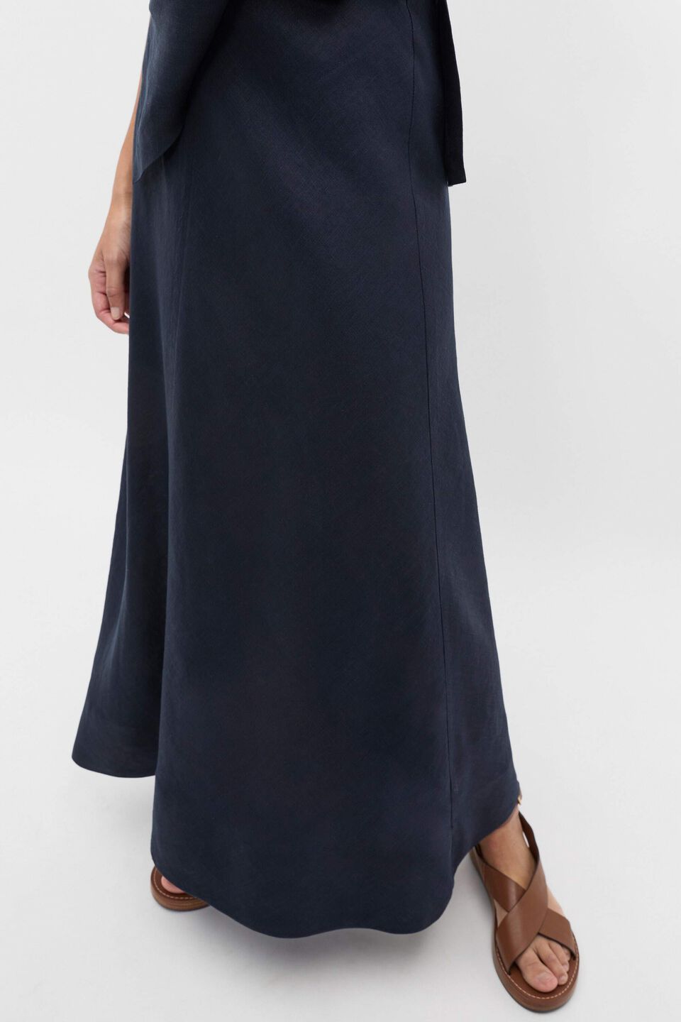Core Linen Seam Front Skirt  Twilight Blue