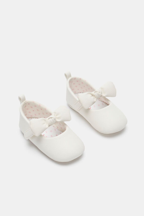 Mini Knot Bow Ballet  Classic Cream  hi-res