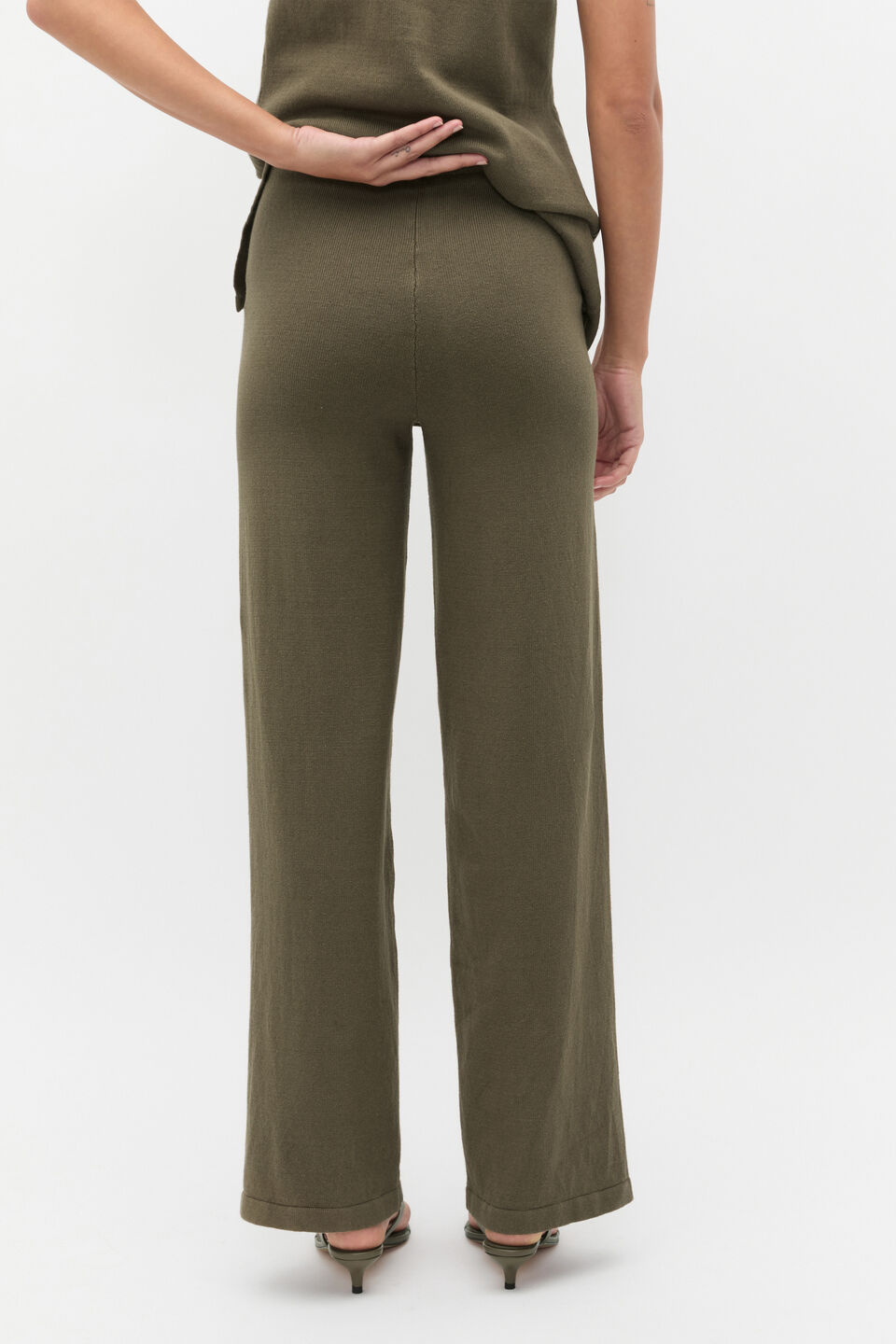 Summer Knit Pant  Olive Leaf