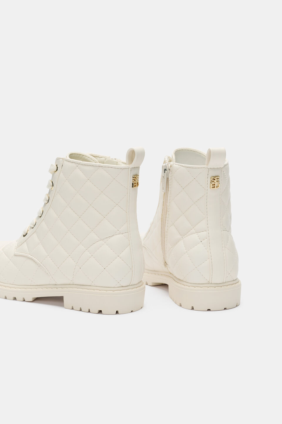 Quilted Hiking Boot  Classic Cream