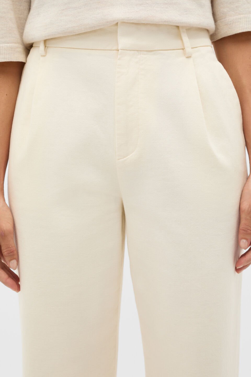 Soft Denim Pleat Pant  Coconut Cream